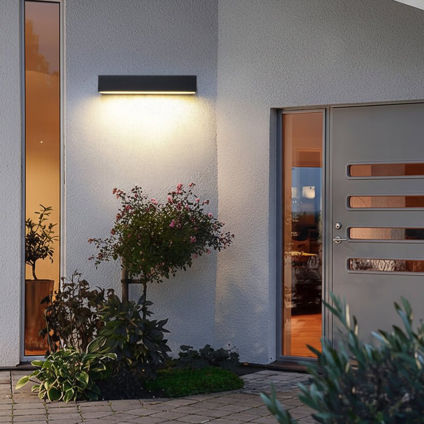 OUTLUME – Waterproof LED Wall Light for Outdoor Use