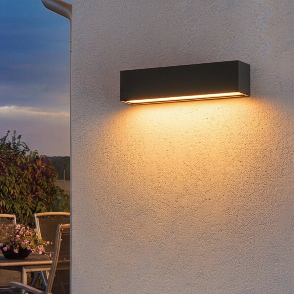 OUTLUME – Waterproof LED Wall Light for Outdoor Use
