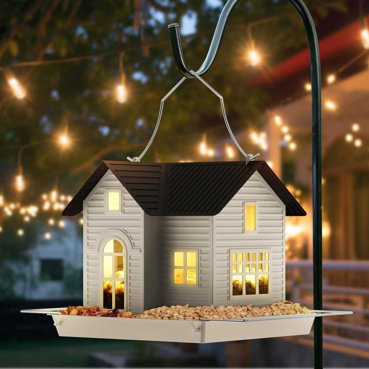 SOLARPERCH – Decorative Birdhouse with LED Light for Atmospheric Gardens