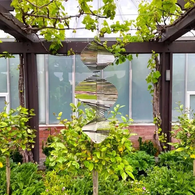 WhirlWind Garden Spinner - Living Rotating Garden Decoration