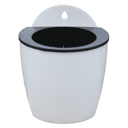 Plantiva – Vertical self-watering flowerpot for modern living