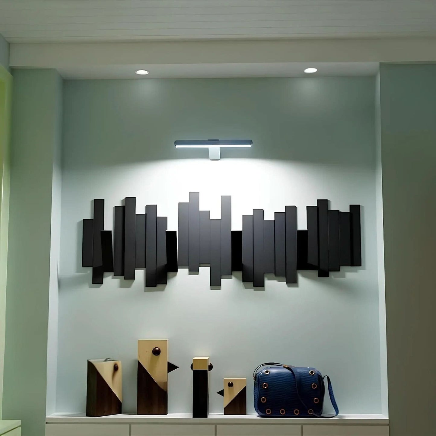 ARTGLOW - Rotatable LED Wall Light – Wireless & Stylish for Any Gallery Wall