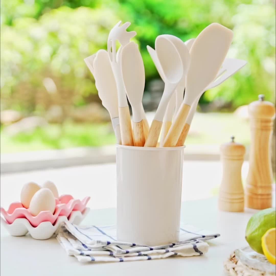 SILICONECOOK – Heat-Resistant Kitchen Utensil Set for Stylish Cooking
