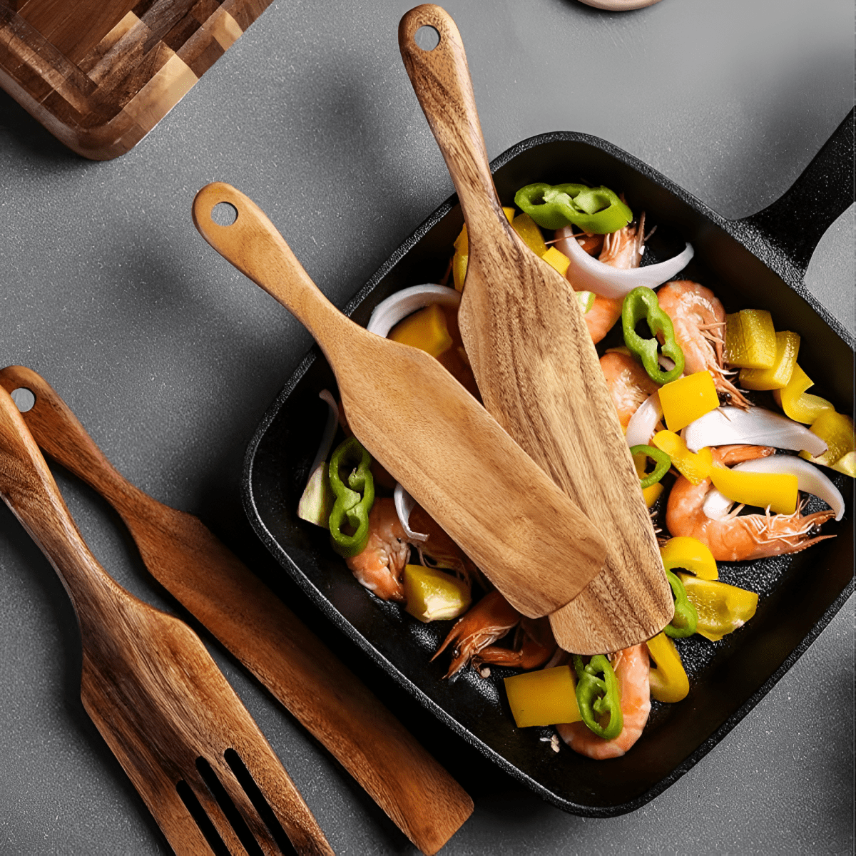 WOODEASE - Sustainable Teak Wood Kitchen Utensil Set for Durable and Gentle Cooking