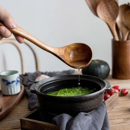 TEAKWOOD – Elegant kitchen utensil set for natural and stylish cooking