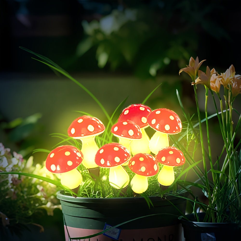 MUSHROOMNEST – Solar garden light in mushroom design for magical outdoor areas