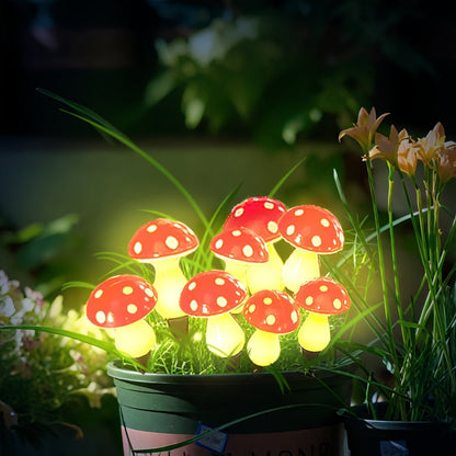 MUSHROOMNEST – Solar garden light in mushroom design for magical outdoor areas