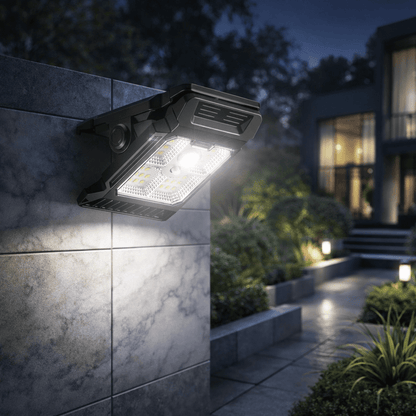 FIXLICHT – Intelligent Solar Clip Light for Outdoor Use