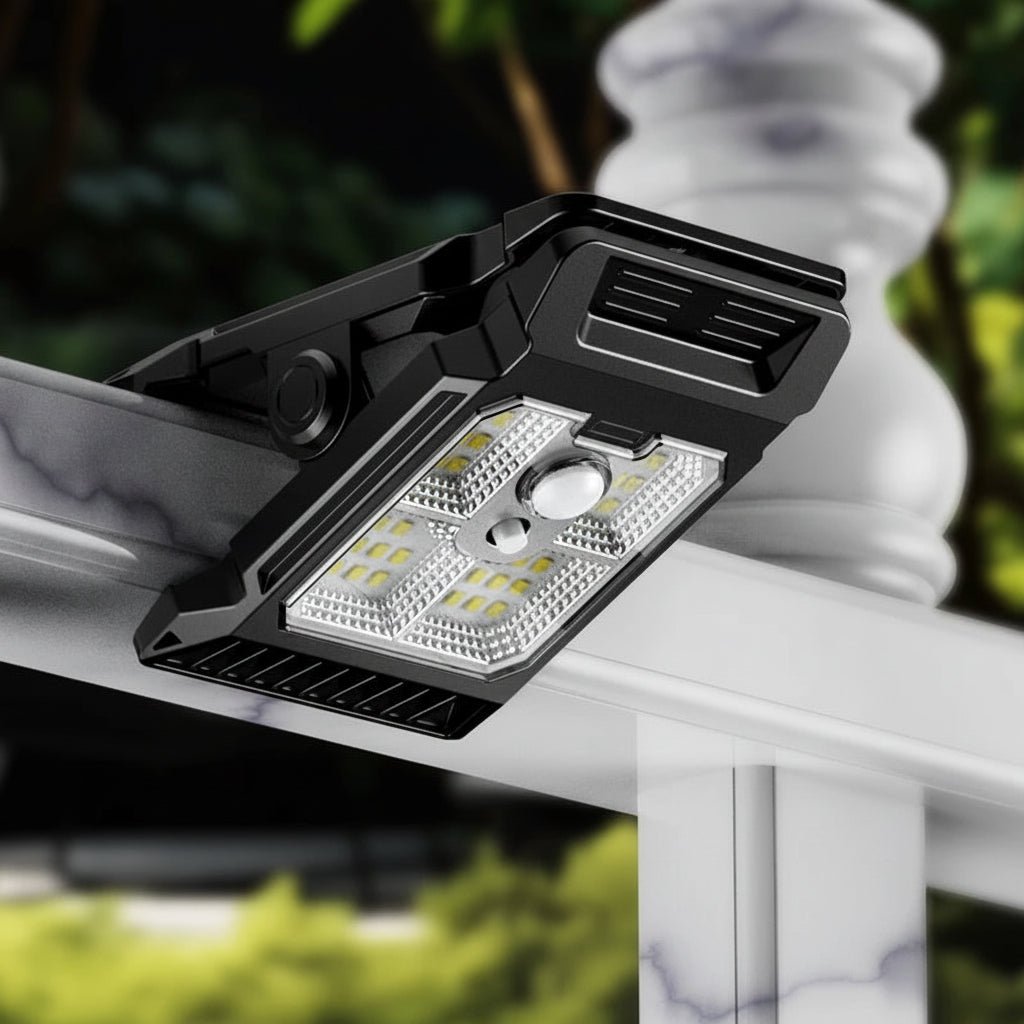 FIXLICHT – Intelligent Solar Clip Light for Outdoor Use