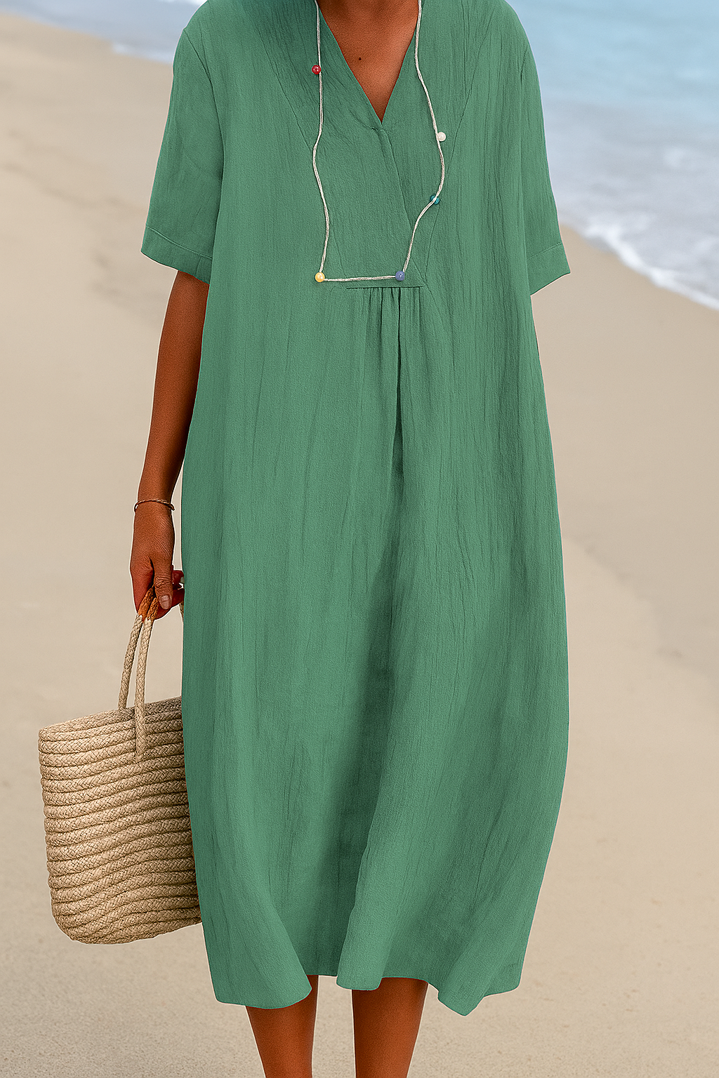 Robe de plage légère en polyester à col en V et enfilage facile