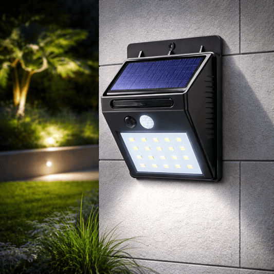 SOLARTRIGGER – Solar wall light with motion sensor for outdoor use