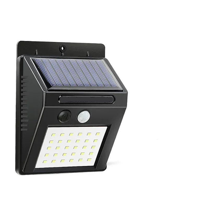 SOLARTRIGGER – Solar wall light with motion sensor for outdoor use