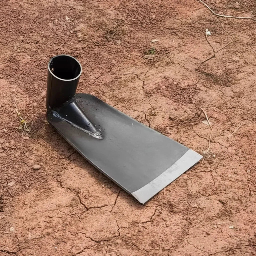 HACKRA – Steel garden hoe for weeding and digging