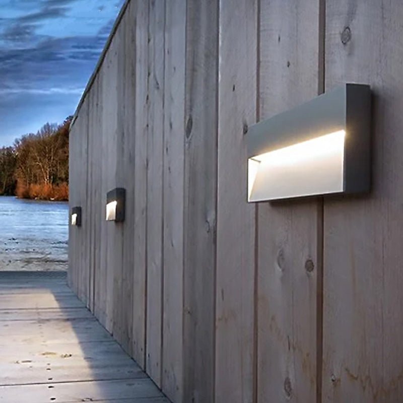 BESEGLOW – Square LED Outdoor Wall Light made of Stainless Steel & Solar