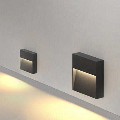BESEGLOW – Square LED Outdoor Wall Light made of Stainless Steel & Solar