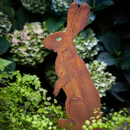 SPRINGBUN – Rustic garden stake made of metal in rabbit shape for rural garden decoration
