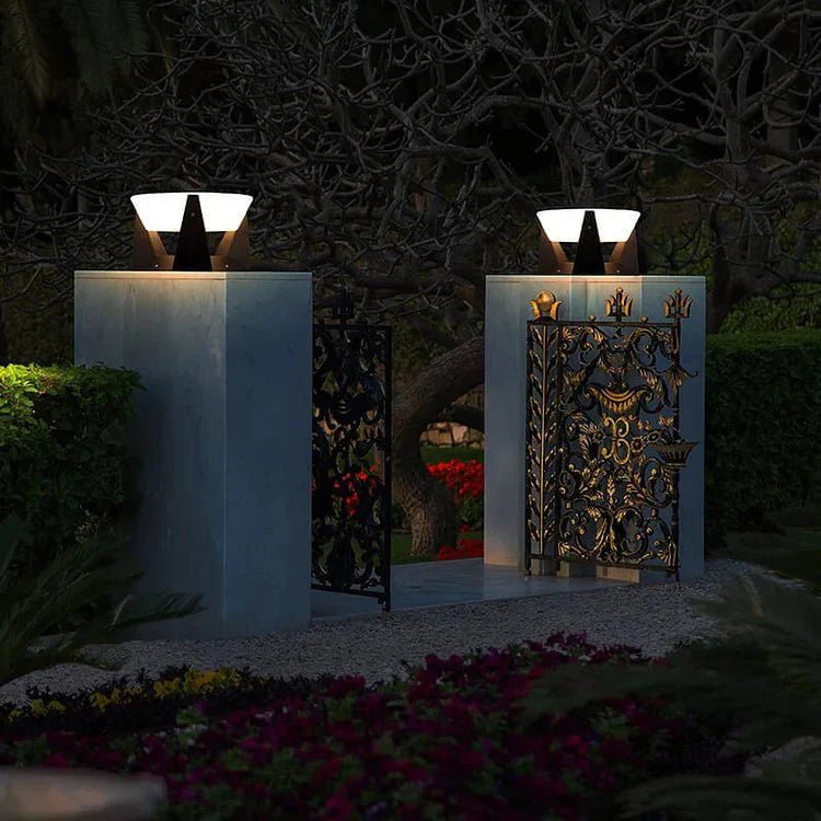 SOLSTELLAR – Waterproof Solar LED Floodlight for Outdoor Areas