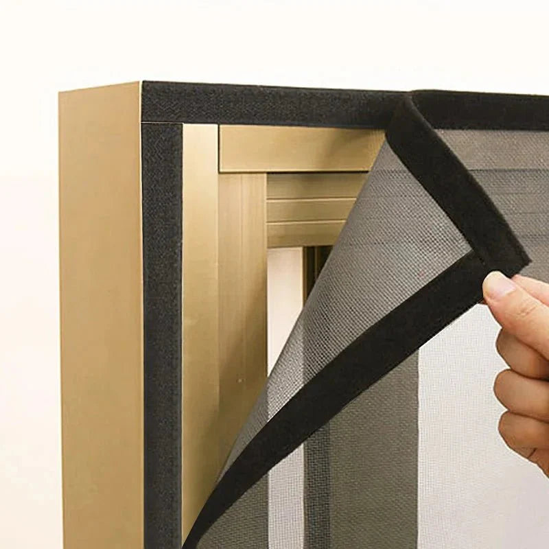 Window screen - Effective insect protection Made of hard-wearing glass fibre material