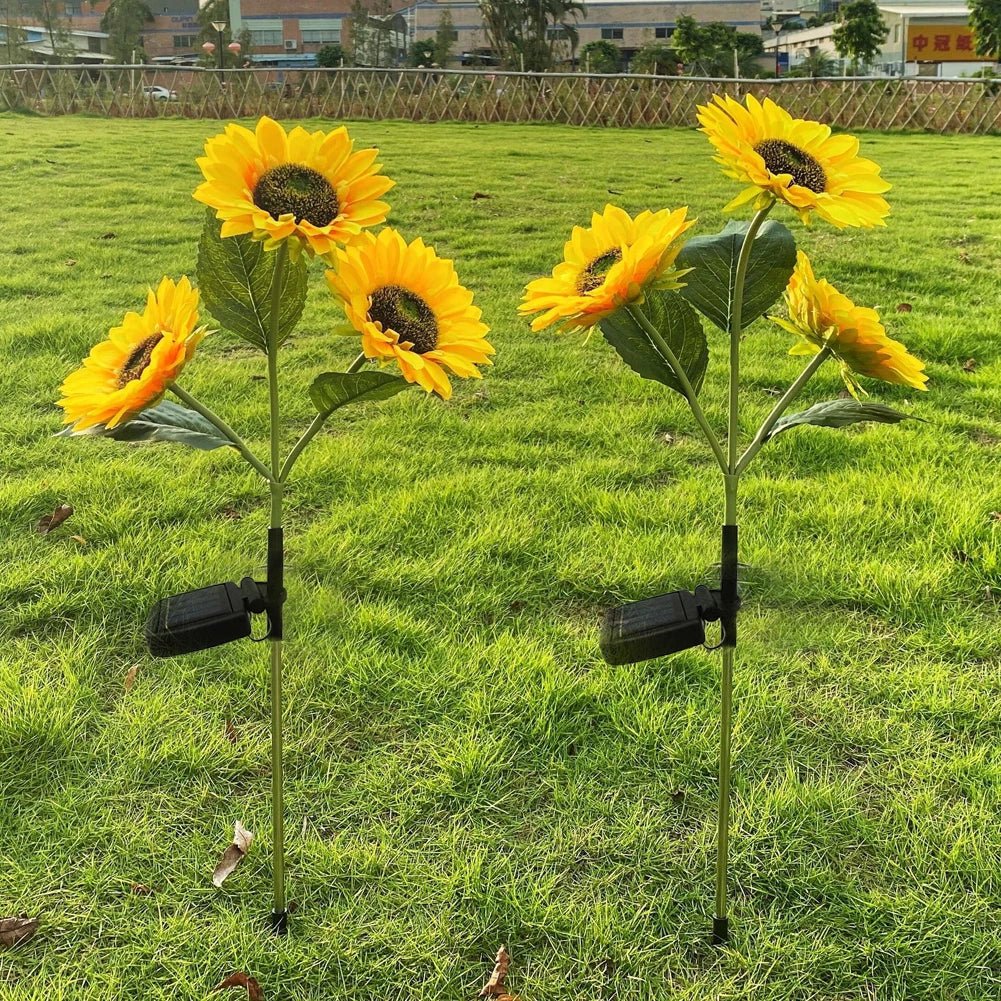 Waterproof solar lamp in sunflower model for garden and outdoor areas - Automatic lighting