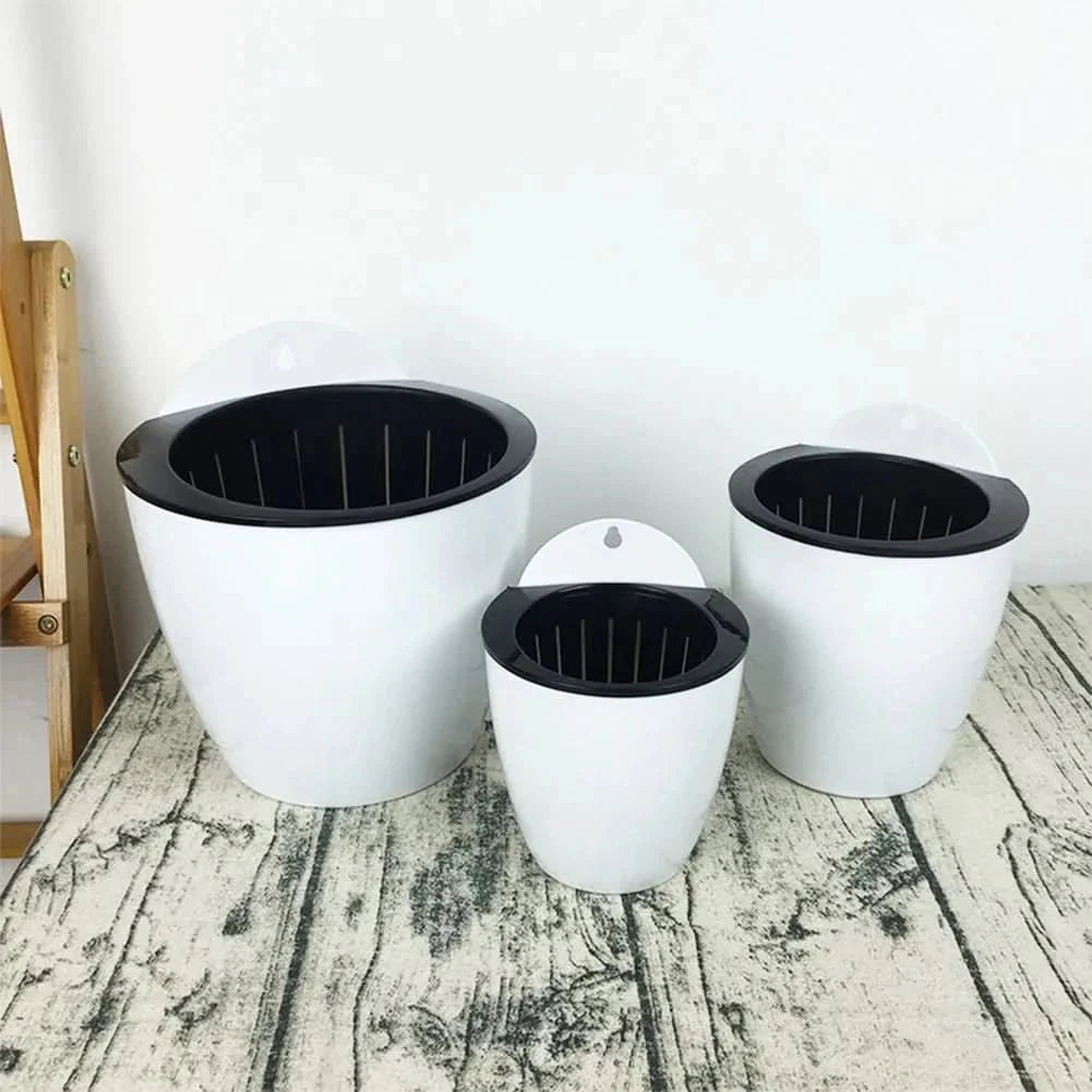 Plantiva – Vertical self-watering flowerpot for modern living