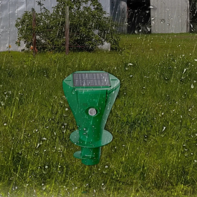 Solar Mole Repellent - Effective defence with vibration for garden & lawn