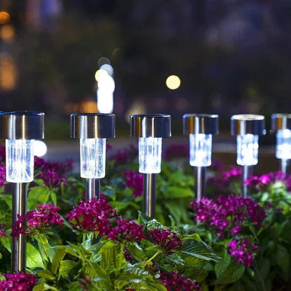 SOLAR LUMA – Weatherproof Solar LED Lamp for Atmospheric Garden Lighting