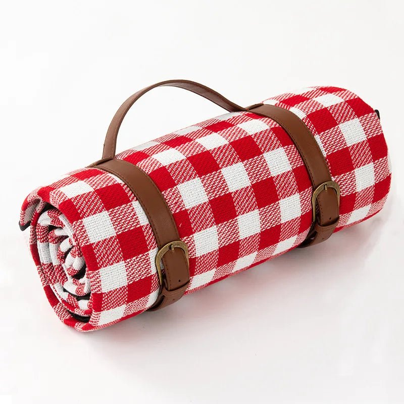 PICSTYLE – Waterproof Checkered Picnic Blanket with Practical Carry Strap