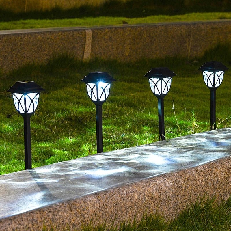 BEAMTRAIL – Solar LED Path Lights for Automatic Outdoor Lighting