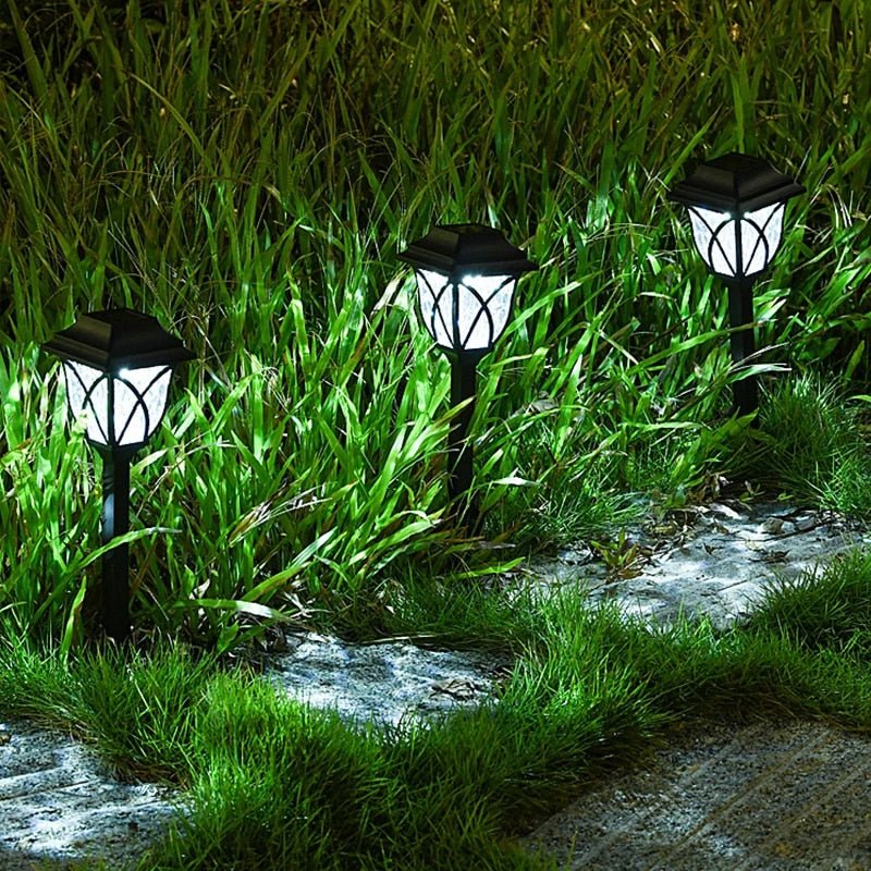 BEAMTRAIL – Solar LED Path Lights for Automatic Outdoor Lighting