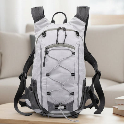 TRAILPACK - Lightweight Outdoor Backpack for Comfortable and Protected Adventures on the Go