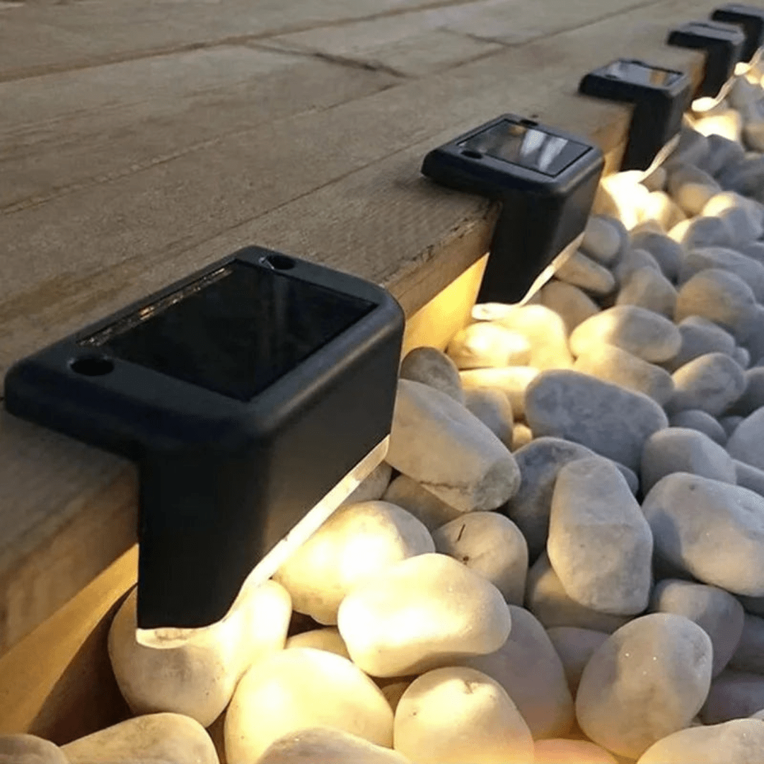 GLOWLITE SOLAR – Self-adhesive solar lights for garden, stairs & balcony with warm white light