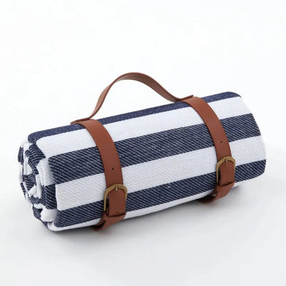 PICSTYLE – Waterproof Checkered Picnic Blanket with Practical Carry Strap