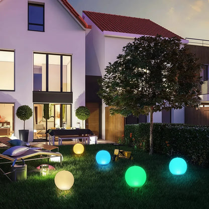 LUMAFLOAT – Color-Changing Solar Floating LED Sphere