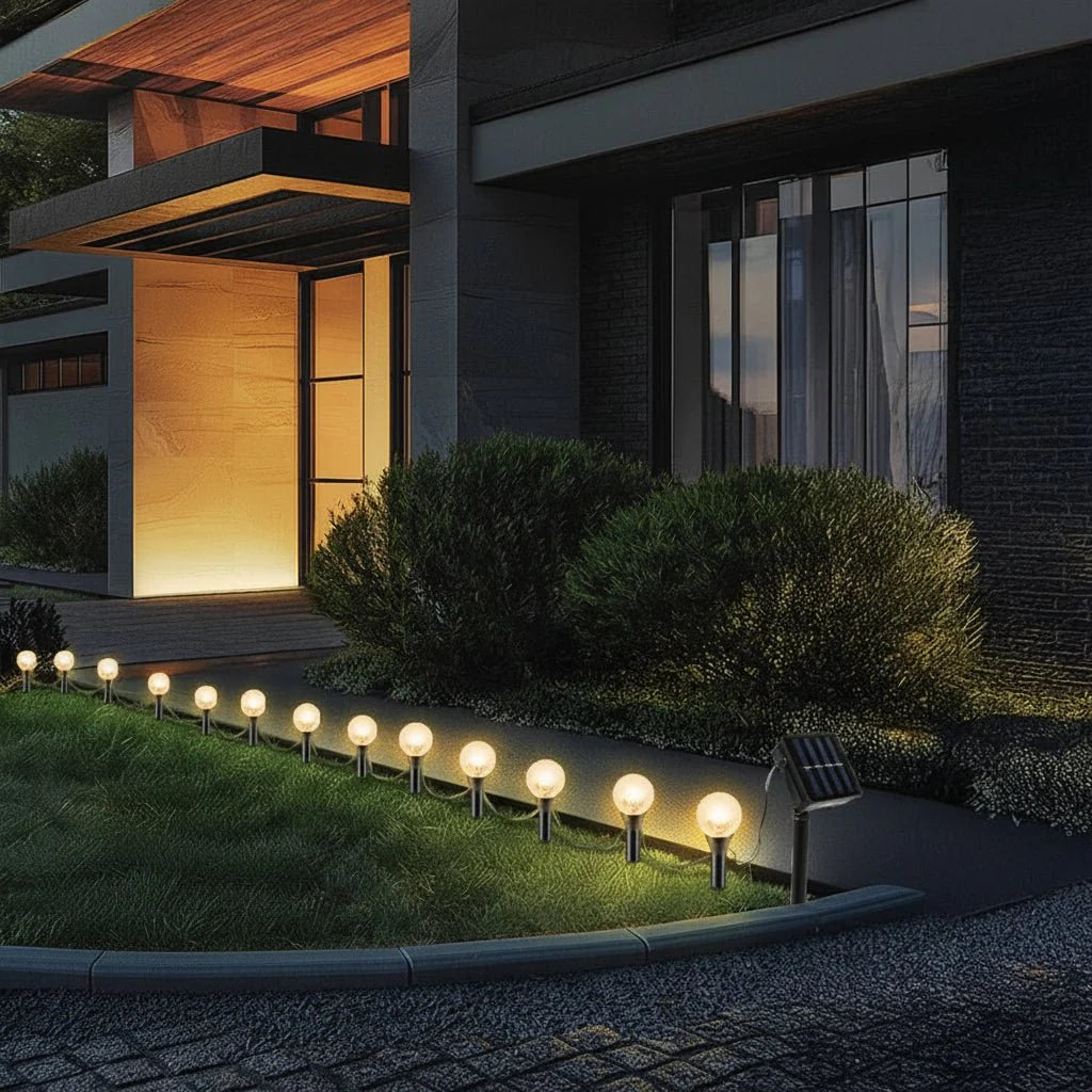 SOLARGLOW LIGHT STRING – Energy-Saving Solar Lighting for Atmospheric Gardens