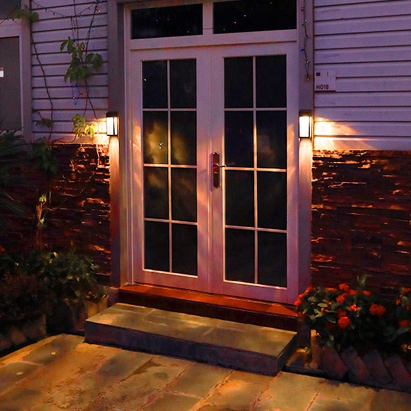 LIGHTSENSE – Intelligent LED Outdoor Lighting