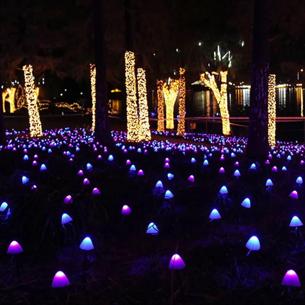 LUMINA MUSHROOM - Solar-powered LED mushroom lights for a magical garden atmosphere