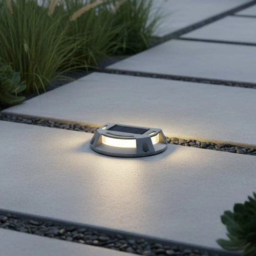 SOLARLED – Waterproof Stair Light with Light Sensor for Increased Safety