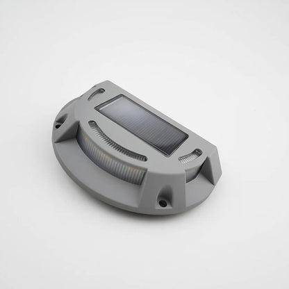 SOLARLED – Waterproof Stair Light with Light Sensor for Increased Safety