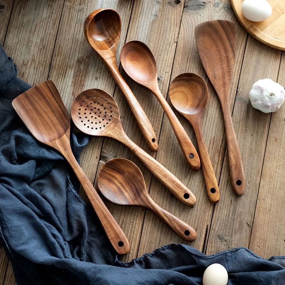 TEAKWOOD – Elegant kitchen utensil set for natural and stylish cooking
