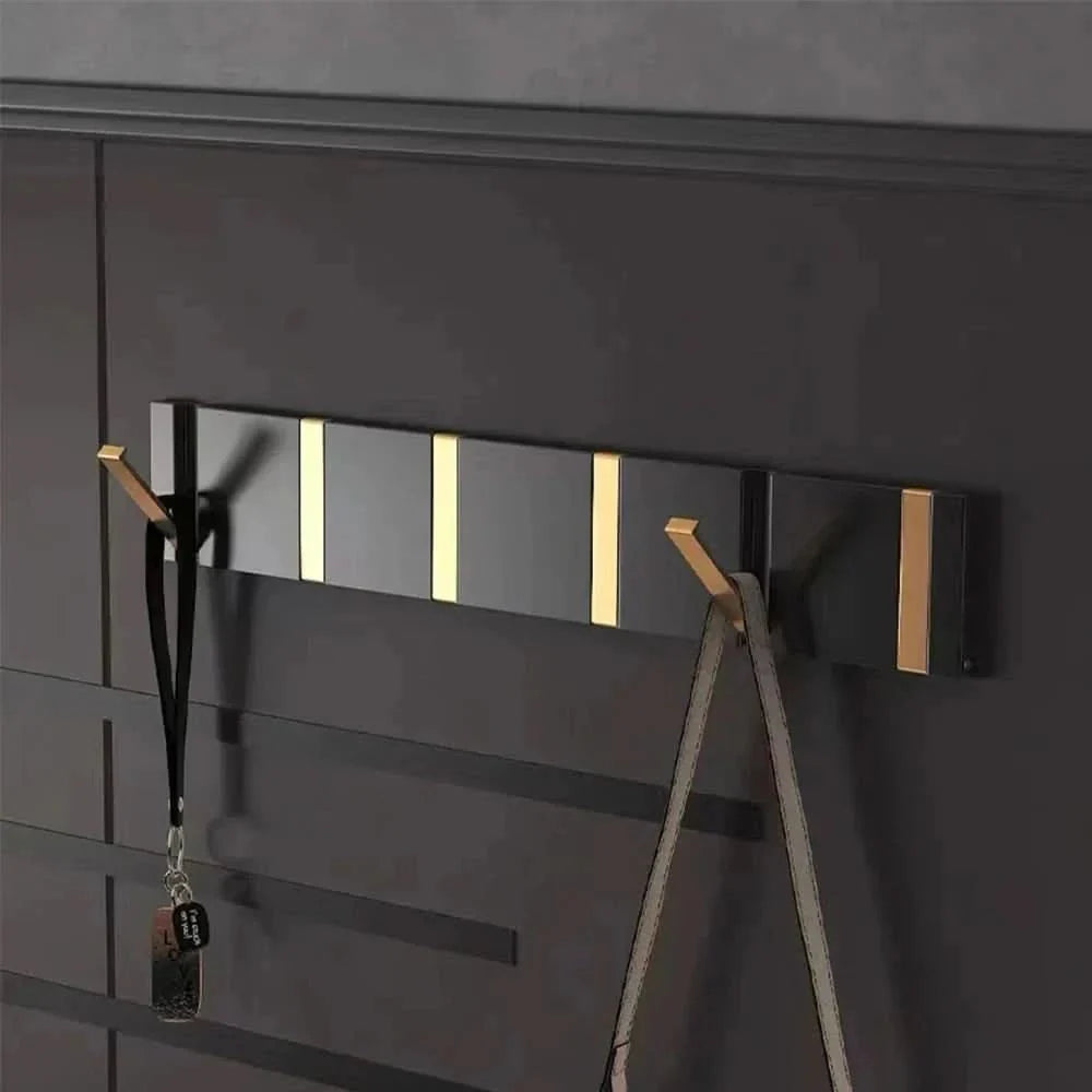 FOLDHOOK – Elegant Wall Hook with Foldable Design for Space-Saving Organization