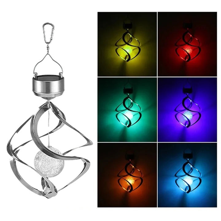 Lampe LED au design carillon éolien solaire